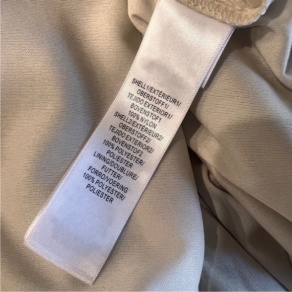 Adrianna Papell bell sleeve beaded sheath cocktail dress in size 8 - Picture 10 of 15